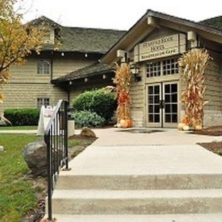 Starved Rock Lodge & Conference Center Utica Exterior photo